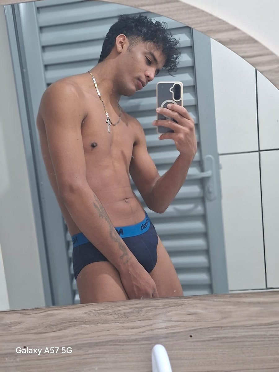 El0di0s0's tweet photo. Morenito 😍😘 https://t.co/8qODSKtmTA