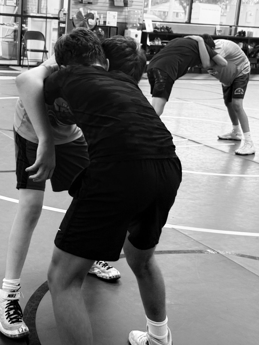 WWC365's tweet photo. Tick. Tock. ⏰
Wrestling season is getting closer every day. 📆
No time to waste. 🗑️
No excuses. 🙅♂️
No regrets. 😩
The countdown to wrestling season is on. ⏳
See you on the mat. 🔥🤼
WWC 🤼 Omaha
#youthwrestling #omahawrestling #nebraskawrestling #blackandwhite #WWC365 https://t.co/ZXUiZMnuZj