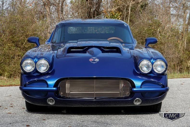 AnnefcUSA1502's tweet photo. 1962 Corvette Custom Coupe LT4 6.2L https://t.co/YMhjLmQFVW