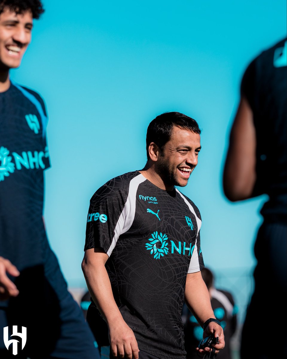 Alhilal_YT's tweet photo. نستعد بروح معنوية عالية 💙🤩 https://t.co/WOzbDG3SJQ