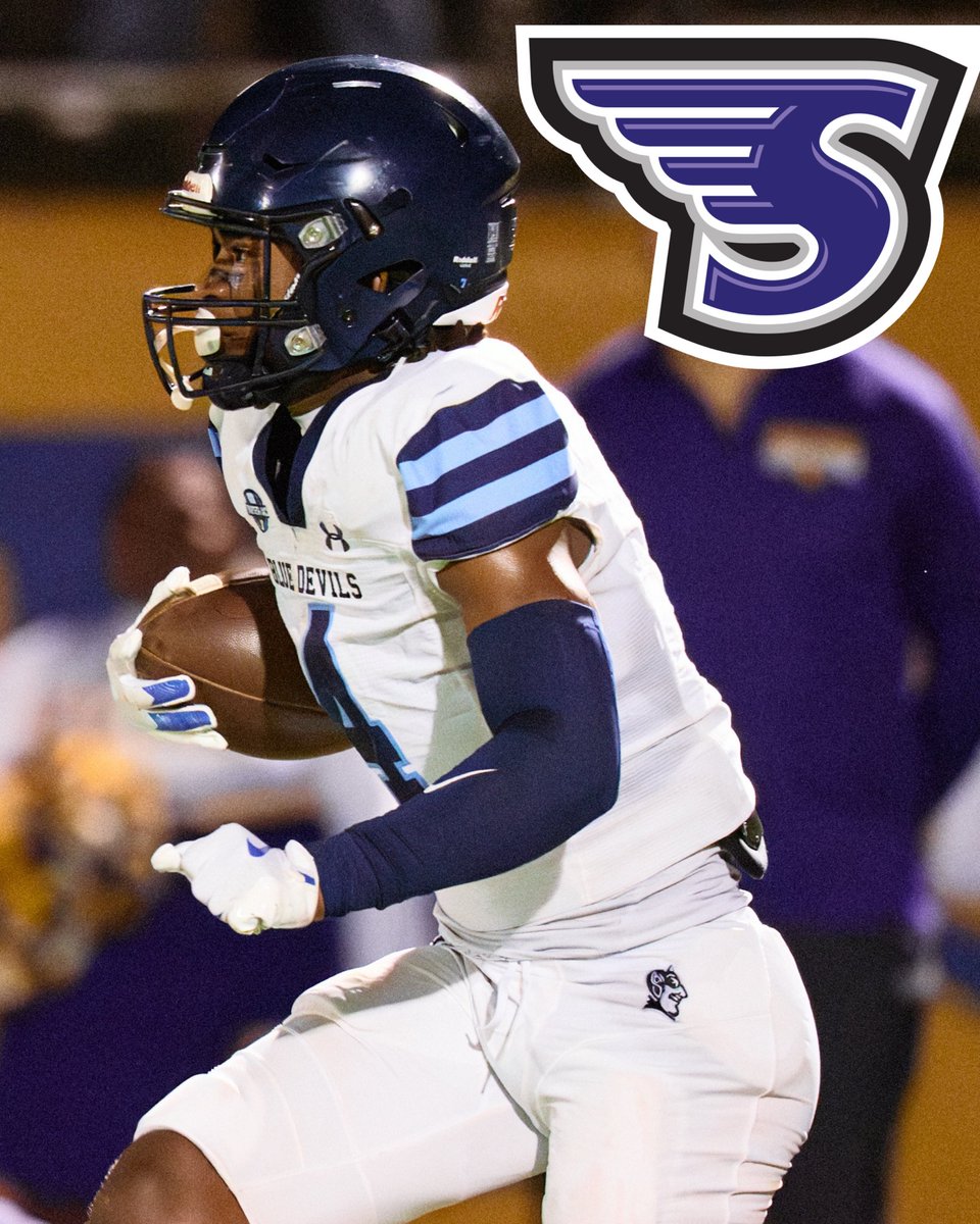 SCHBlueDevils's tweet photo. Major congratulations to Isaiah Moore ‘27 who has committed to play football for Stonehill College!! We are #SCHproud of you, Isaiah! #DIG #GoHill @StonehillFB @schfootball @EPAFootball @PaFootballNews @PhSportsDigest @schacademy @sdruggan https://t.co/VCQSssccvr