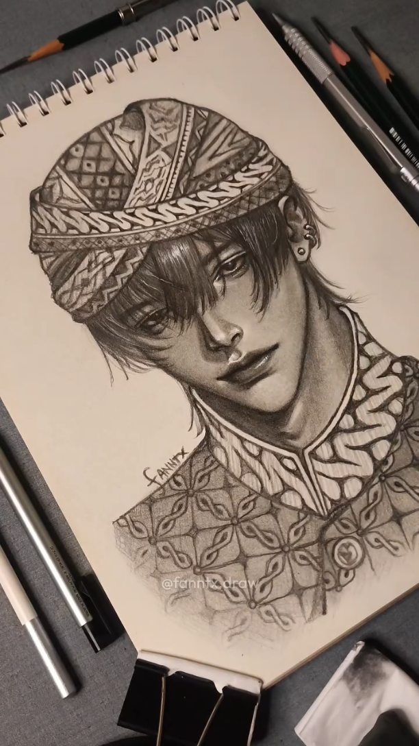 fanntxdraw's tweet photo. gimana pendapat kalian? 😌
.
.
follow @fanntx.draw for more art.

#quotes #foryou #artist #art #explore https://t.co/olXYiyOwZq