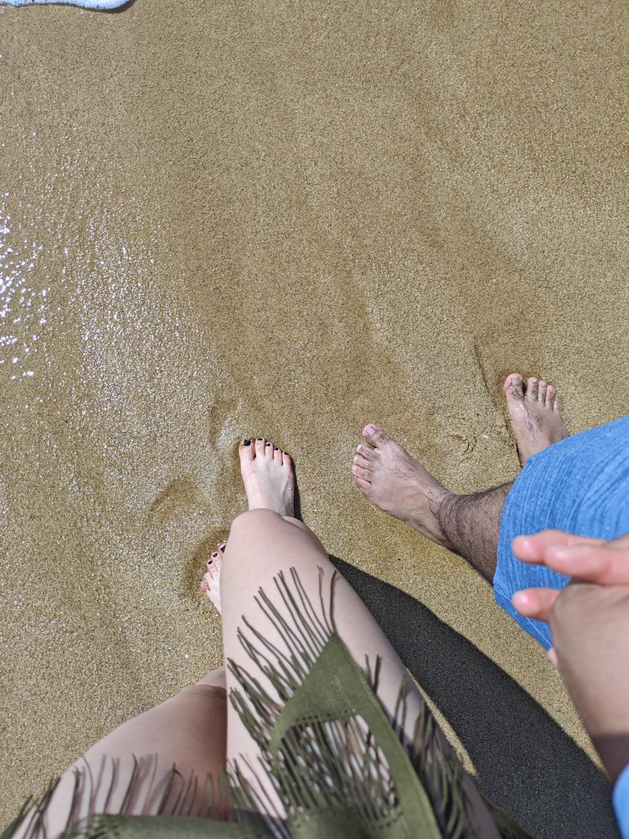 Two4Pleasur3's tweet photo. Una vueltita por la playita 🔥
Alguien que nos quiera acompañar? 👫🏻🍍🦄 https://t.co/c0fnNKUJhk