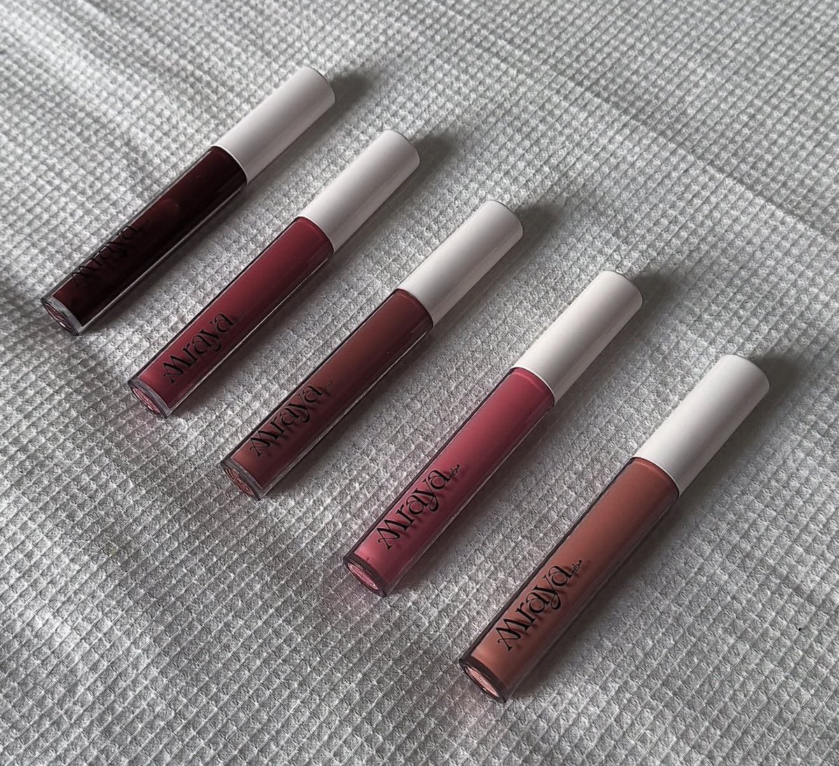 mrayabeauty's tweet photo. @iFerial_glory منتجنا VELVET TINT ✨🤍 https://t.co/1g4iOoIhxt