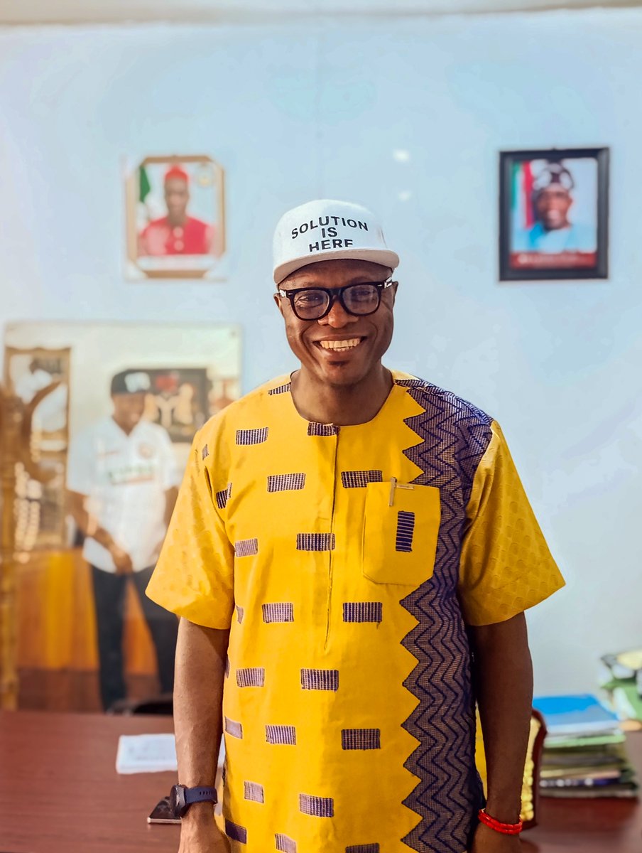 CHOKO_IG's tweet photo. It was a successful courtesy visit to the Commissioner for Youths development and Sports Anambra state ( Hon.Patrick Agha-Mba )
 The future is bright ndị Anambra
#wikimedia
#literacy
#ministryofyouthdevelopment https://t.co/Yq50rC94Kl