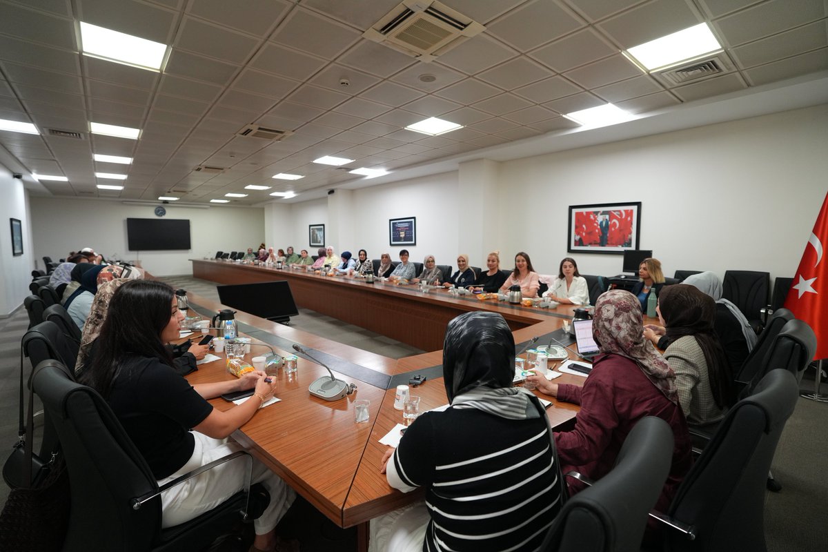 SariyerAkKadin's tweet photo. İl Seçim İşleri Birim Başkanımız @EsmanurSonmez_'in başkanlığında, gerçekleştirilen Seçim İşleri Birim Toplantımıza, Birim Başkanımız Bedihan Babacan katıldı.

📍AK Parti İstanbul İl Başkanlığı https://t.co/iAj6d84z09
