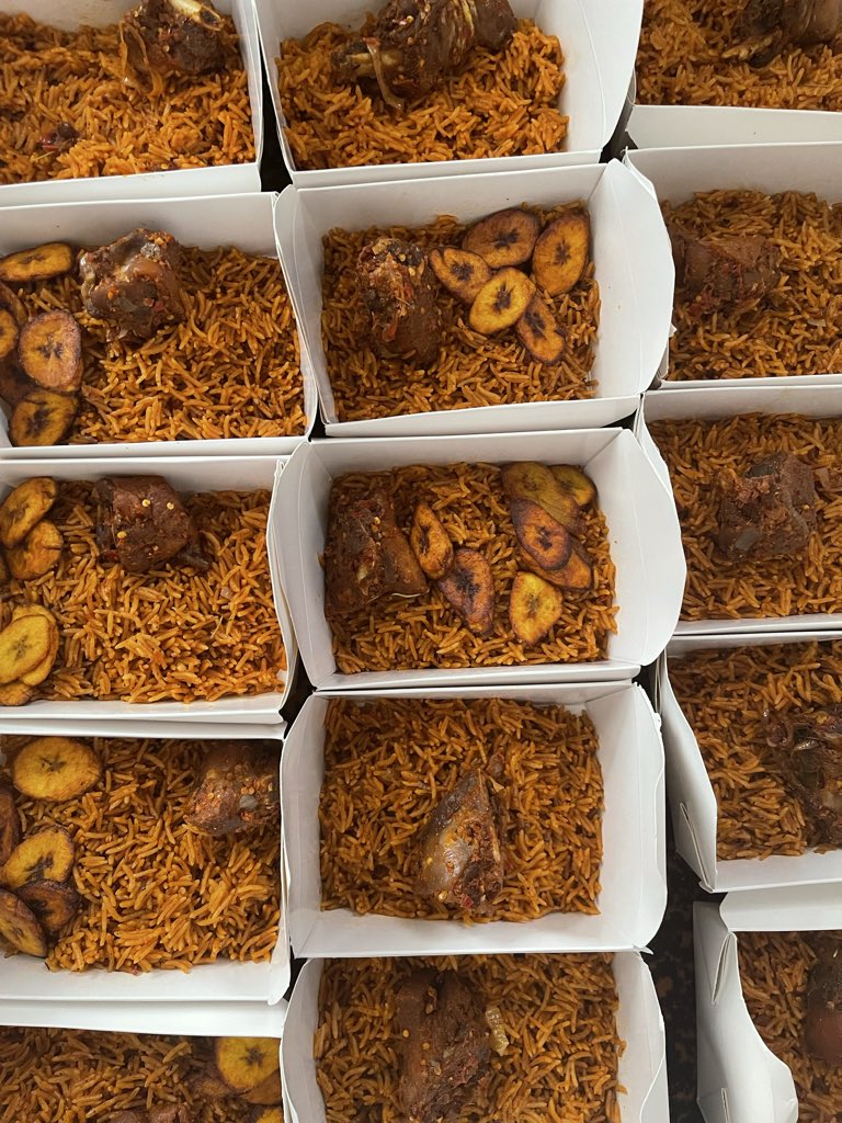 llevrama's tweet photo. Food that's been lying helplessly in my gallery waiting for its moment. https://t.co/PAJvvdUHJ8