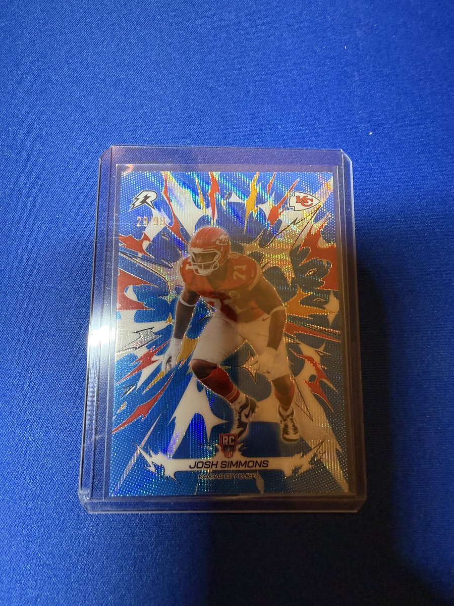 FrustGentlemen's tweet photo. Biggest hit out of 5 blasters…Josh Simmons /99.  Could have done much better but overall I really like these cards and I did not expect too.  Still a fun rip!  They look great in person. https://t.co/Zyf3GPELRN