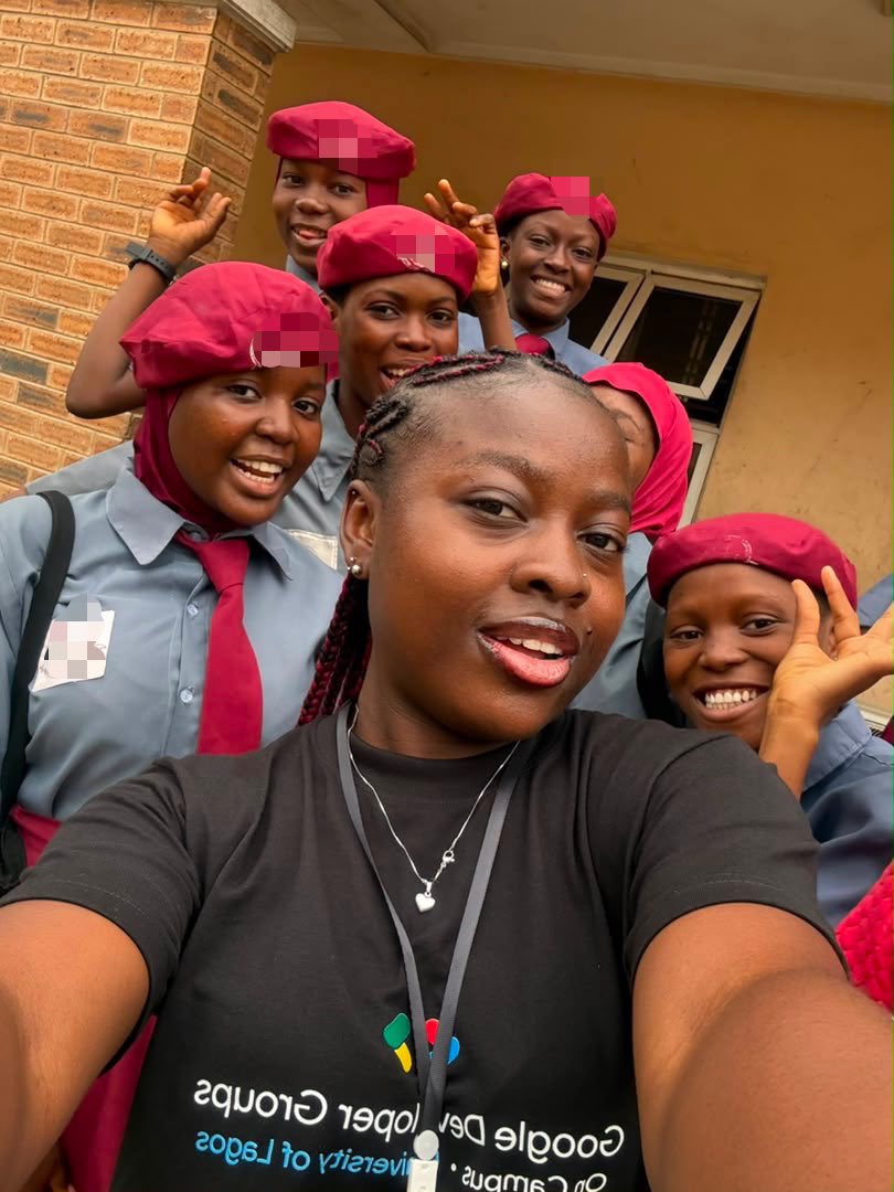 toluwani_ft tweet picture