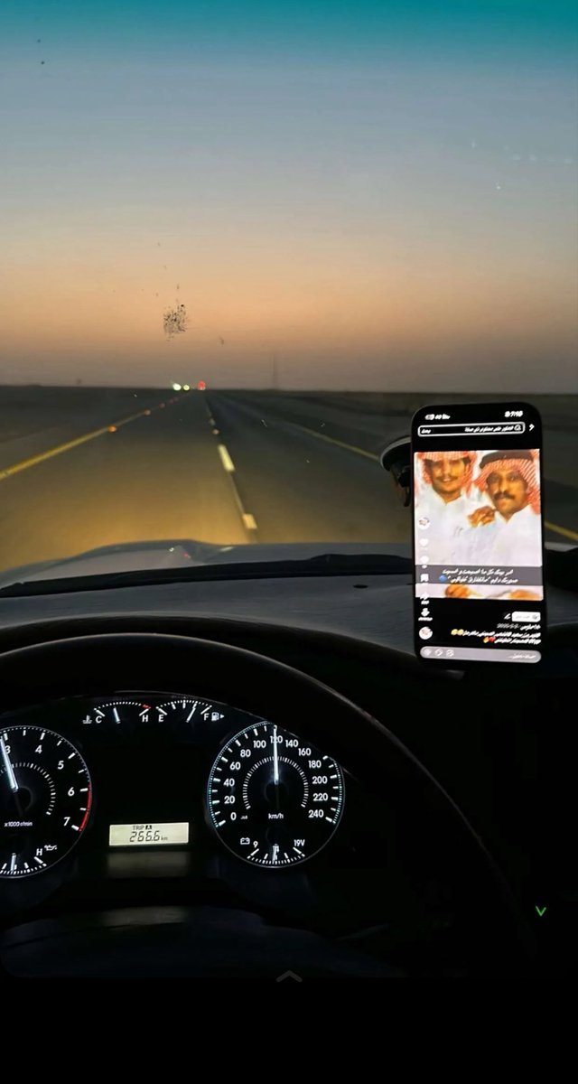 0200ii's tweet photo. مسساء الخخير 👋🏻 . https://t.co/U23VEuHyQe