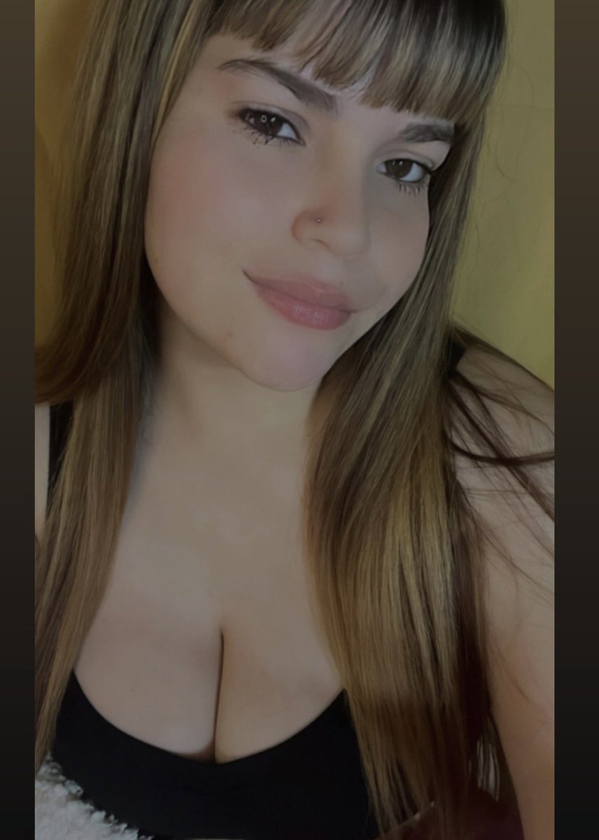 Dianamierez10's tweet photo. Hola, de donde me siguen? 🥰 https://t.co/2L635gHhdv