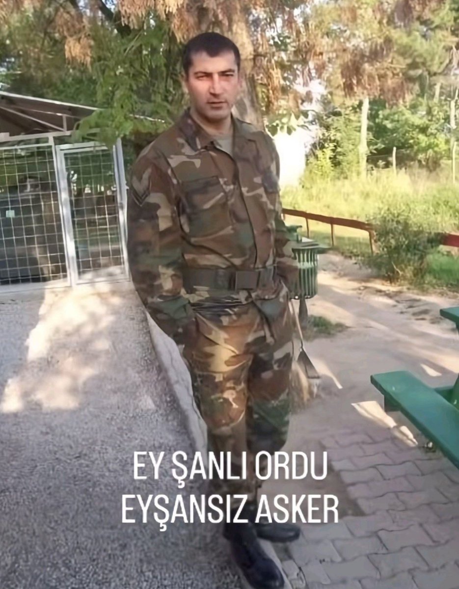 dogrudurr_'s tweet photo. ciddi olmamız gereken yerde bizim şakaların yersizlik https://t.co/MFwynRZqLt