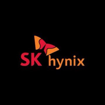 StockSavvyShay's tweet photo. South Korea plans to inject ~$14B into its sovereign wealth fund for strategic investments in AI data centers and infrastructure.

South Korea’s stock market KOSPI is surging 14% on the news as $SKHY and Samsung jump more than 25%. https://t.co/d2dRRPzjVe