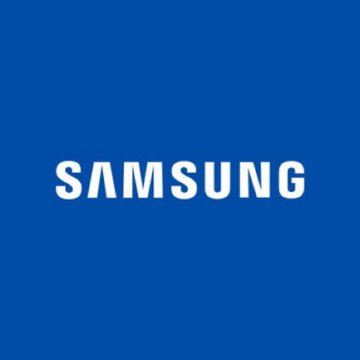 StockSavvyShay's tweet photo. South Korea plans to inject ~$14B into its sovereign wealth fund for strategic investments in AI data centers and infrastructure.

South Korea’s stock market KOSPI is surging 14% on the news as $SKHY and Samsung jump more than 25%. https://t.co/d2dRRPzjVe