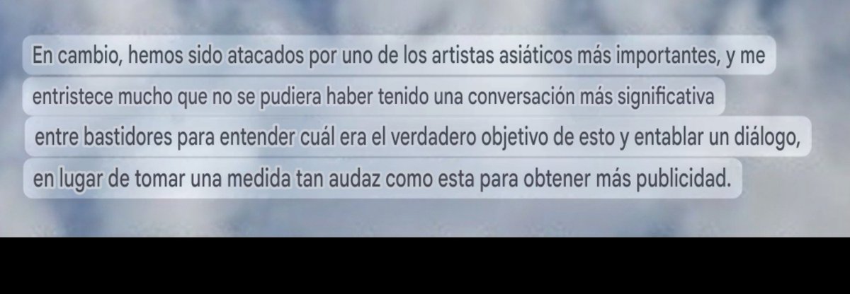 thsweeth's tweet photo. "Hemos sido atacados por uno de los artistas asiáticos más importantes" 😭😭 en que mundo paralelo vive esta vieja, me dejan seca con todos sus post llenos de victimismo https://t.co/u7iFF3Uhak