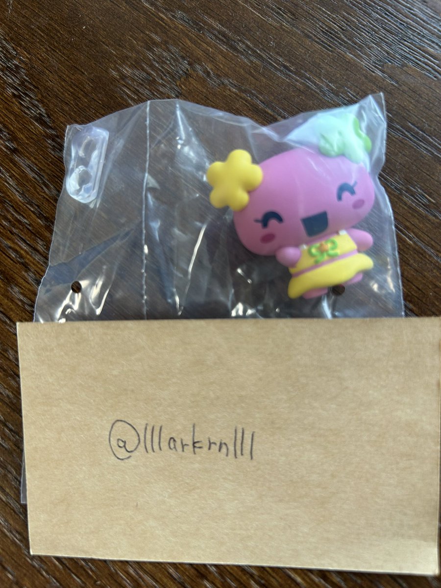 lllarkrnlll's tweet photo. @R1ngo_goods 検索より失礼します。
ふらわっち⇔みみっちの
交換可能でしょうか？
郵送希望です！ https://t.co/WnuUhXShIb