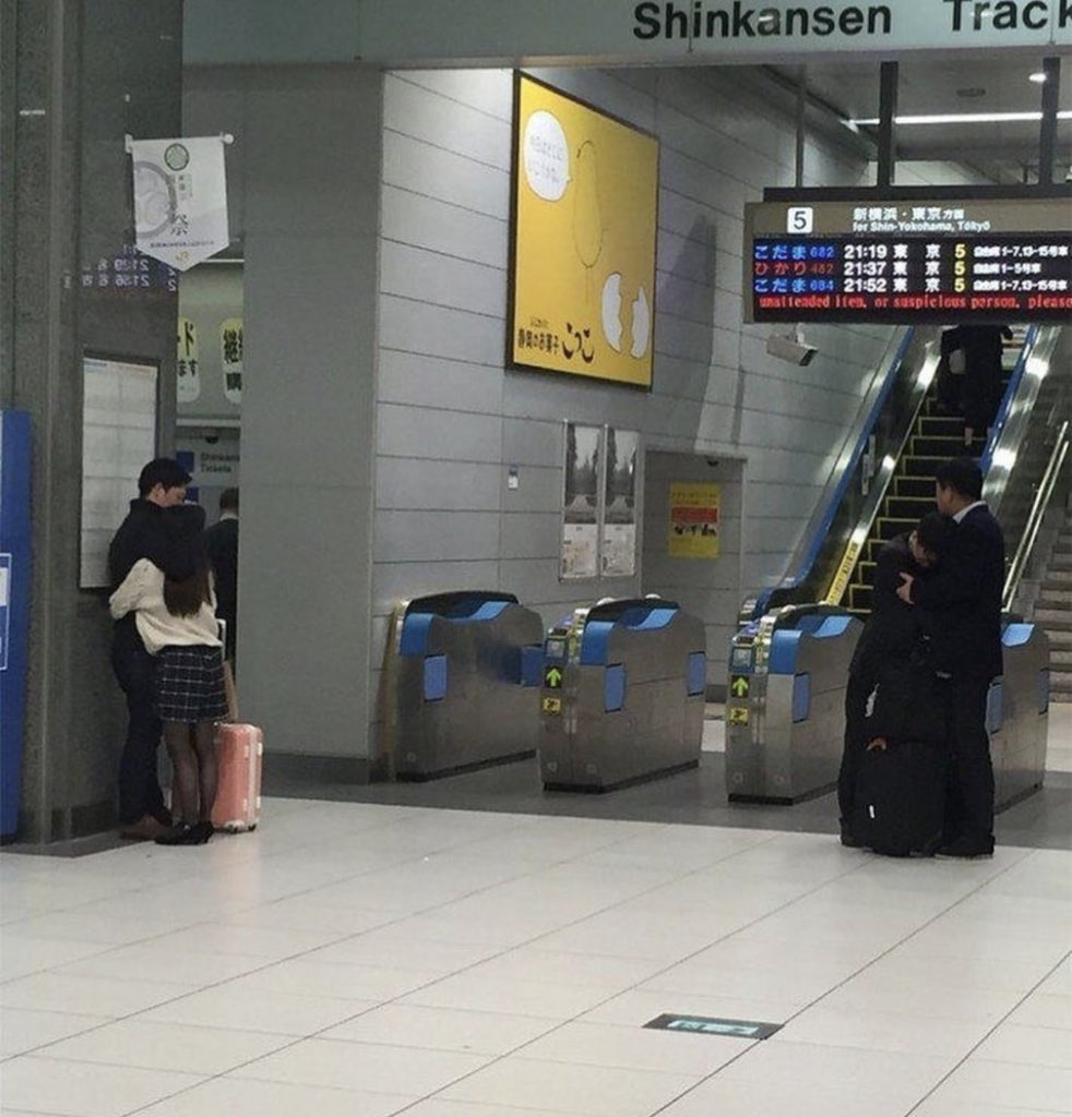 zzalminer's tweet photo. 아깝게 퓰리처상을 놓친 작품 공개

제목 : 연애와 주사 https://t.co/QZ82vlW9dj