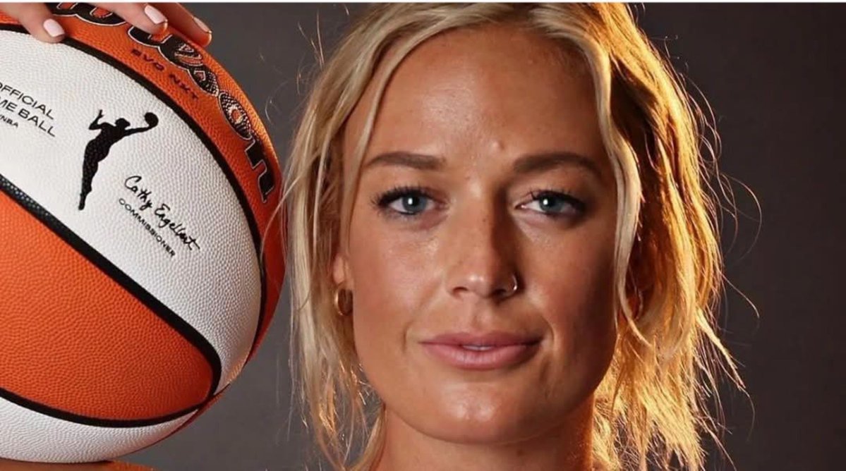 Ellis5ol's tweet photo. Sophie Cunningham SLAMMED the WNBA's woke LGBTQ+ agenda and put real basketball first for the fans. Who else thinks Sophie should keep fighting? https://t.co/WU2qPlKRSQ