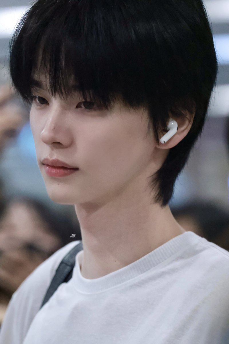 DoteonYU_TWS's tweet photo. 260731 GMP

#SHINYU #신유 #シニュ 
#TWS #투어스 https://t.co/IuK1kqRdqS