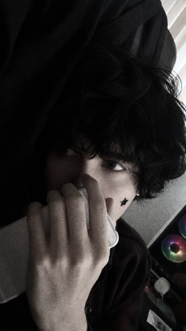 exxhaha's tweet photo. u,_u https://t.co/hBmllRoJp9