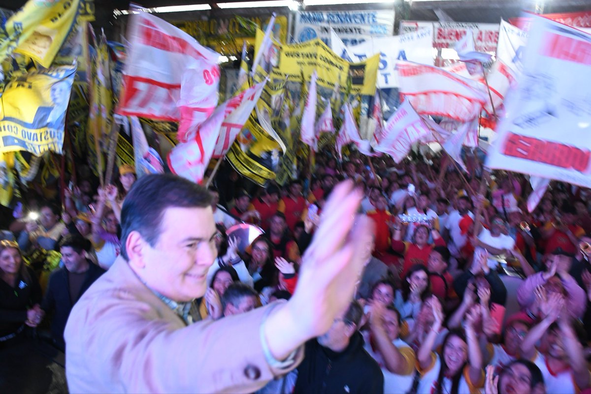 frentecivicosde's tweet photo. GRACIAS DORREGO ❤️

Circuito 7B 📍

LLENO TOTAL!!!

Mario Benavente INTENDENTE POR LA CIUDAD CAPITAL https://t.co/mREz9g4xIx
