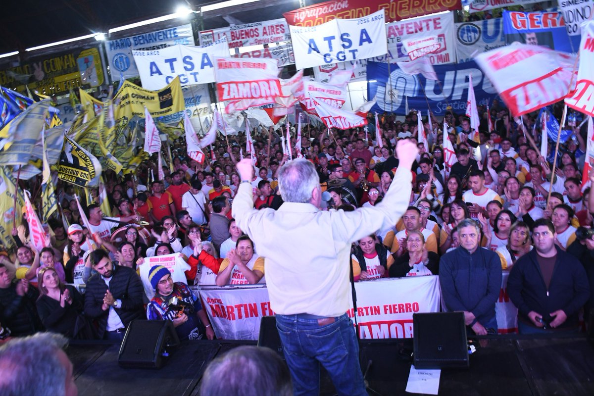 frentecivicosde's tweet photo. GRACIAS DORREGO ❤️

Circuito 7B 📍

LLENO TOTAL!!!

Mario Benavente INTENDENTE POR LA CIUDAD CAPITAL https://t.co/mREz9g4xIx