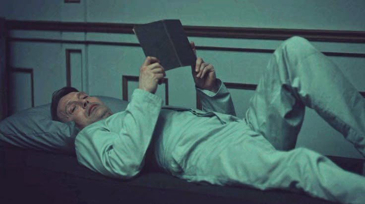 grahamsdoe's tweet photo. me when it’s ipad and ao3 time https://t.co/sHQAgwueM3