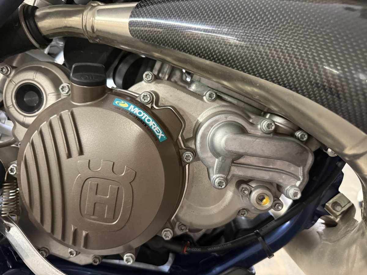 UshigaraRacing's tweet photo. 15Lビッグタンク欲しいぞ
#TE250 https://t.co/mehFfWSDoZ