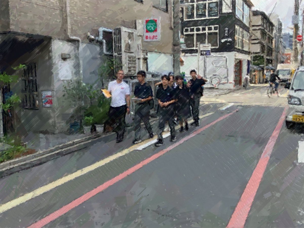 onarimonjh's tweet photo. 夏季学園３日目③
グループごとにジャンボタクシーを使っての見学、昼食、お土産の購入をして、京都駅に集合します🚕 https://t.co/Qj7o3ENGjK