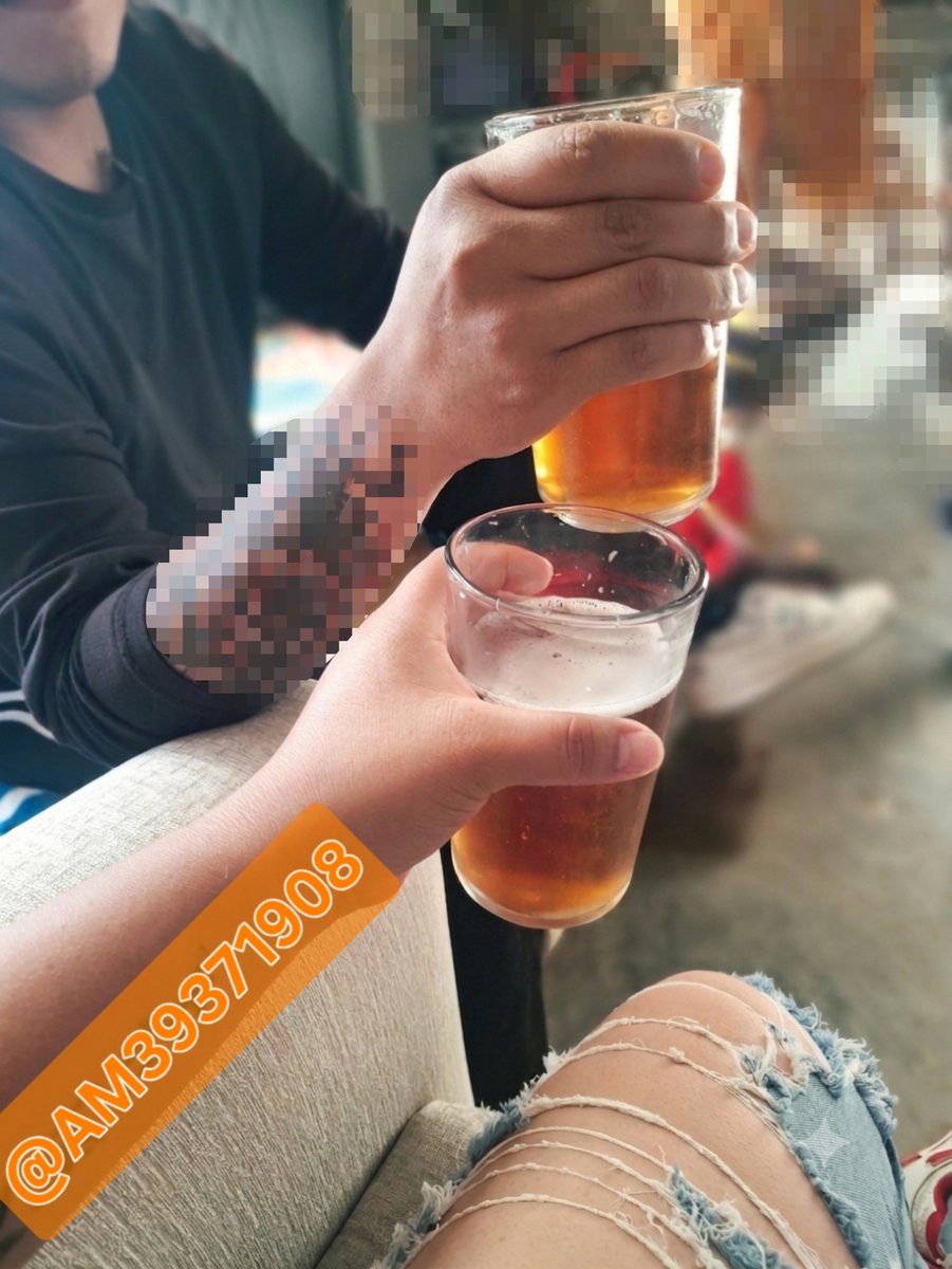 AM39371908's tweet photo. A donde?
🫣😏😈🍻
#JuevesDeTentación https://t.co/HtwBFKShb9