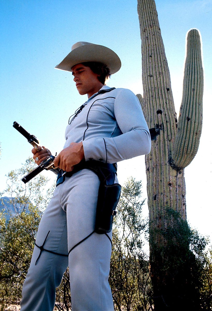 DavidLambertArt's tweet photo. Happy 79th Birthday to Arnold Alois Schwarzenegger https://t.co/BHzKiJbzrd