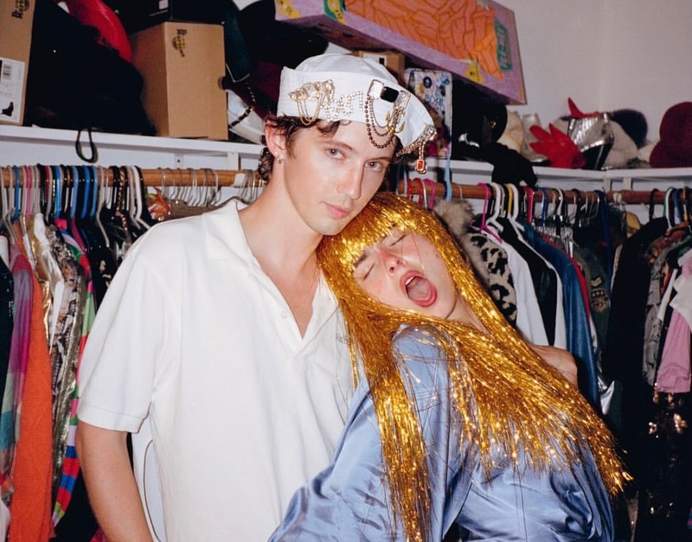 infoaddisonrbr's tweet photo. ADDISON RAE &amp; TROYE SIVAN! https://t.co/fR0zK8o8Pn