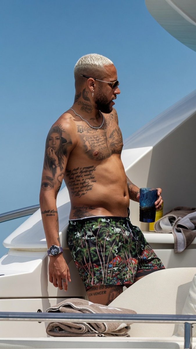 Babalizand0_'s tweet photo. 🚨Neymar Jr. ex atacante da seleção Brasileira. https://t.co/AT7LhQcirK