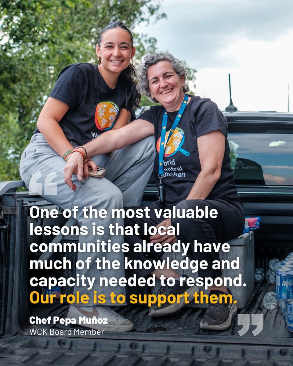 WCKitchen's tweet photo. This European fire season is becoming more intense, and our network of restaurant partners, Chef Corps members, and volunteers is there to serve people in need of a meal. #ChefsForSpain #ChefsForFrance (2/2)

Esta temporada de incendios en Europa se está volviendo cada vez más intensa, y nuestra red de restaurantes colaboradores, miembros del Chef Corps y voluntarios está ahí para servir a quienes necesitan una comida. #ChefsForSpain #ChefsForFrance (2/2)