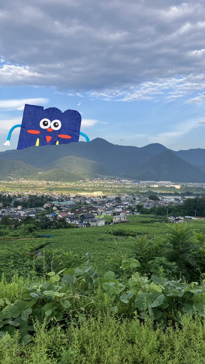 mekulo_works's tweet photo. 📘ボクめくろうくん📘　

おはようめくよ☀️
おこずかい稼ぎに出勤前、ダイダラボッチのバイトめくよ♪

#NEXTRESERVATION https://t.co/QB8jd4MlYn