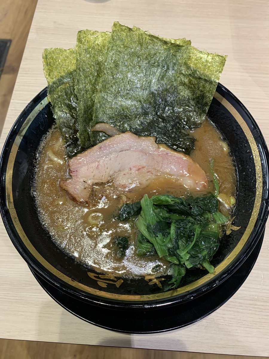 tamaki_futtsu's tweet photo. おはようございます☀須藤です🫡

本日も元気に通常営業致します🈺
フォロワーサービス🈂️『コロチャ』です🐽

今日も暑くなりそうです💦
しっかり水分、塩分補給して下さい😁
#麺家たまき
#環家
#ラーメン
#つけ麺
#うまーみん https://t.co/26AFu9XjXr