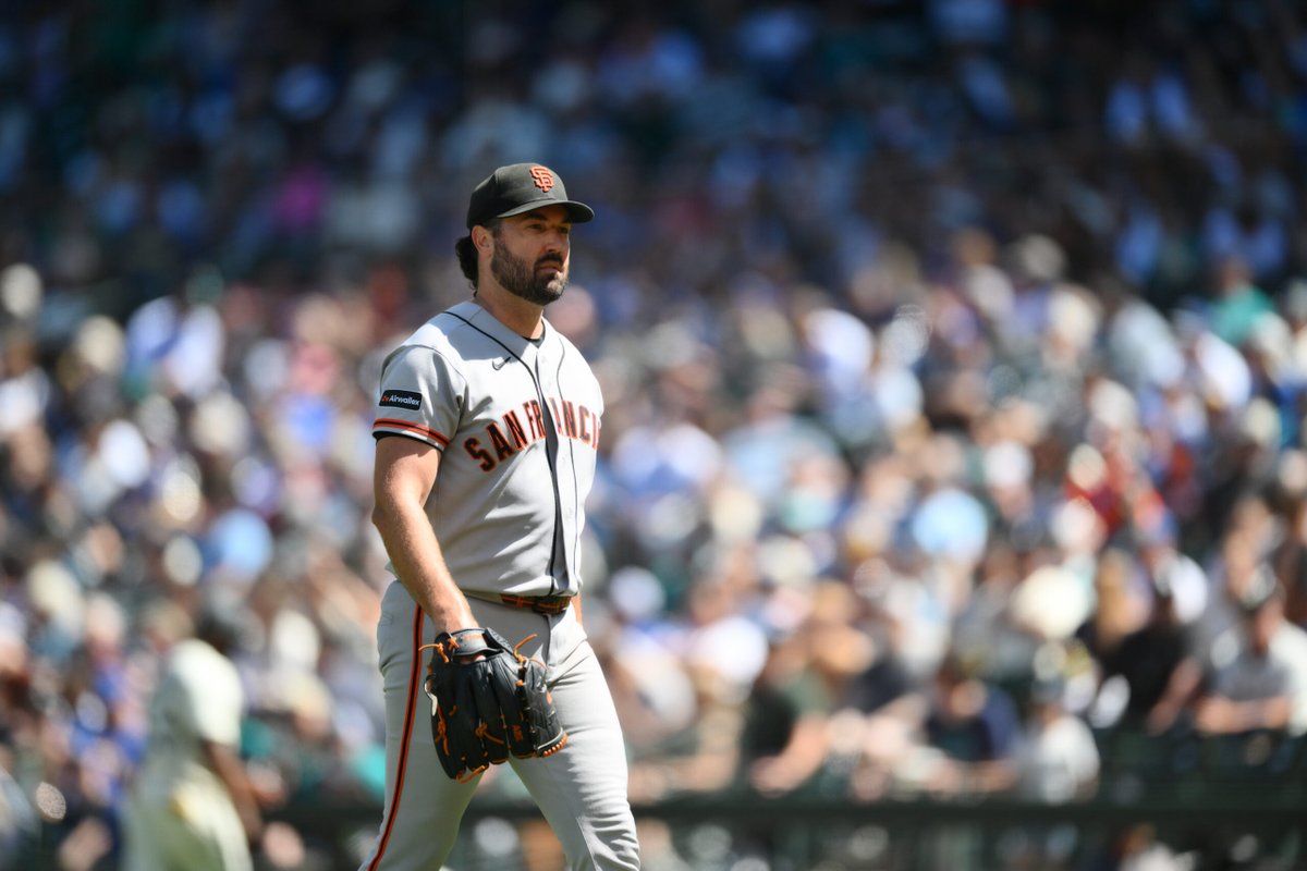 MLB Trade Rumors: Giants Open To Covering Part Of Robbie Ray's Salary In Trade https://t.co/ISHdcp9ZIQ https://t.co/RUhL9GoW3o