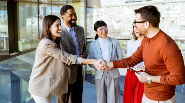 SmarterImage's tweet photo. Have you ever wondered why two people with the same qualifications leave completely different first impressions? Most people think it's confidence. I believe it's something deeper—Human Presence™ https://t.co/trq3z3lDEq