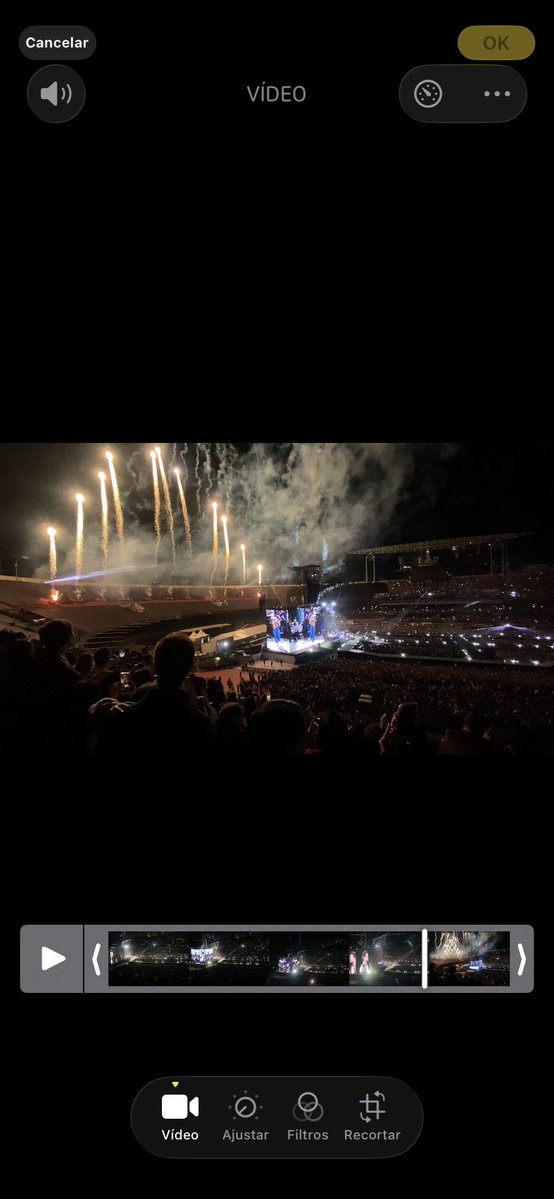 Hsooccasionally's tweet photo. @heskissco Amg eu não tenho eu tenho um vídeo mas tirei uns prints e ficou meio ruim https://t.co/uANiH1pyDo
