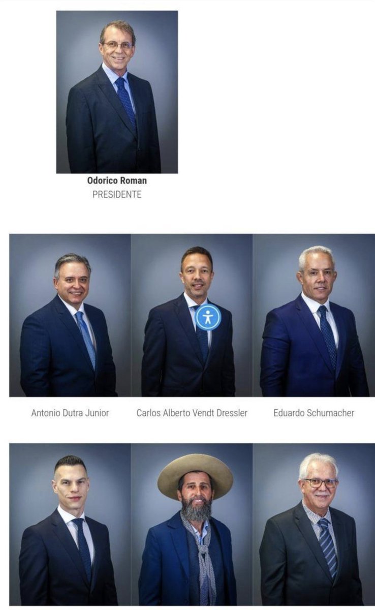 Grmiosincero2's tweet photo. Guardem bem esses rostos, inclusive um que dá aval e patrocínio a Geral para ter acesso e ragalias dentro do clube, depois não adianta reclamar . https://t.co/PFc8dziFWE