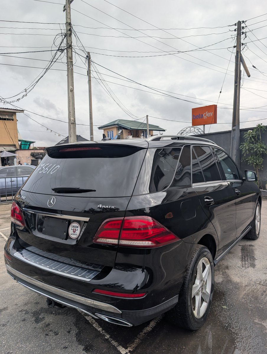 nobadcars's tweet photo. 2018 Mercedes Benz GLE350 4MATIC

N32.5m

Nobadcars #OM🎗️ 

Please engage 🙏🏼 https://t.co/4UkQ7qyaFv