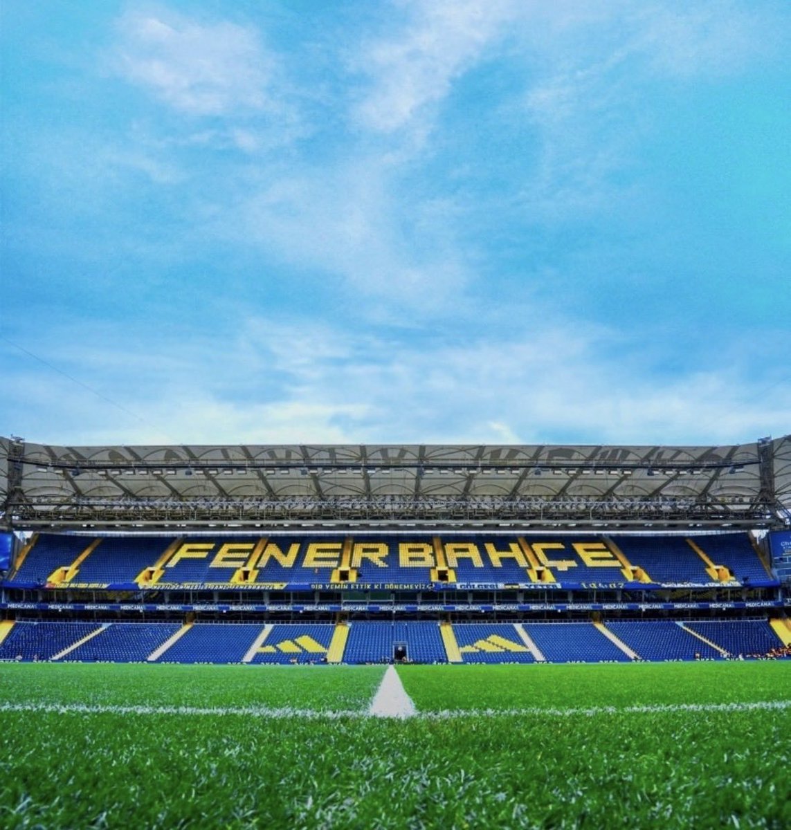 atavratcaglar's tweet photo. 🚨 Fenerbahçe Stadı'ndaki koltukların son hali https://t.co/GS2L97wgol