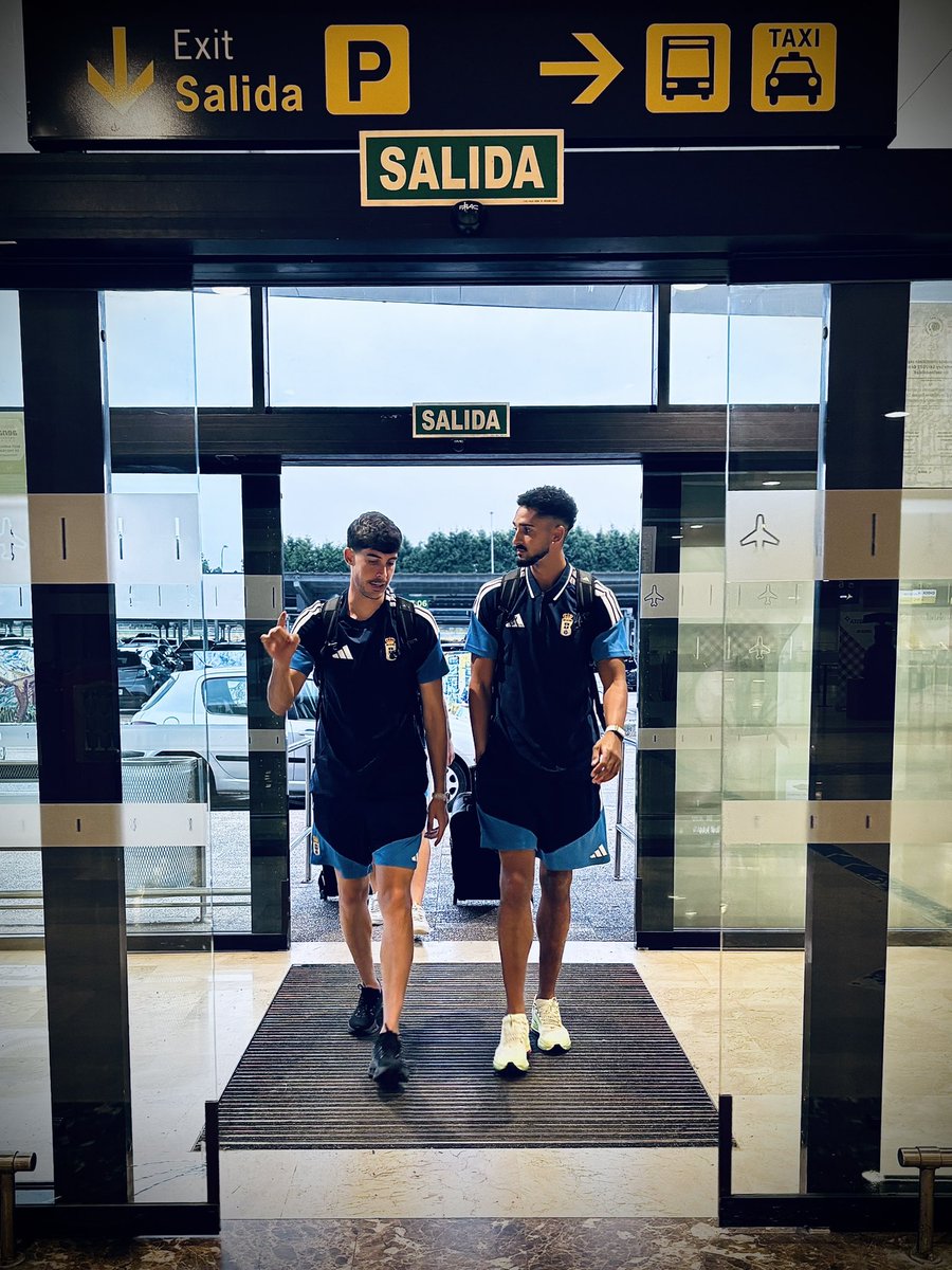 RealOviedo's tweet photo. ✈️ ¡Vente a Alemania!

🔜🇩🇪 Mañana entreno y sábado partido

#PretemporadaRO
#RealOviedo 🔵⚪️ https://t.co/hzUYcYRvE8