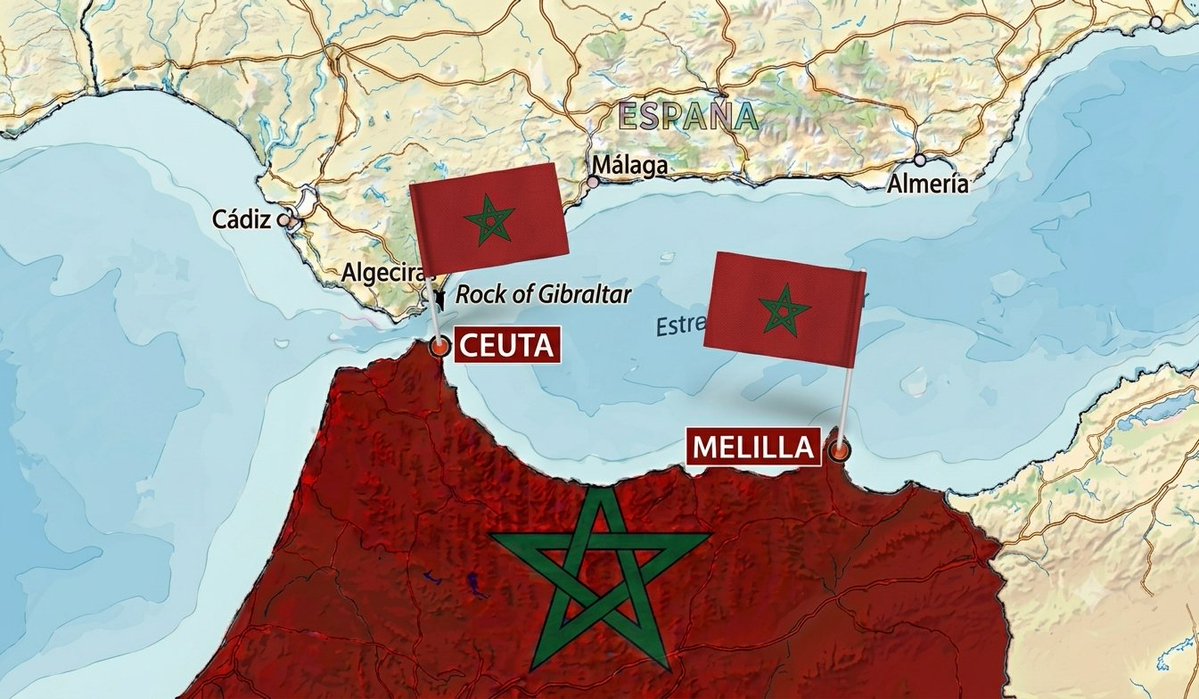 ENDMTrolls_'s tweet photo. Some morons who don't even know where Ceuta and Melilla are located talking about what so called  the " invasion of Spain"... Educate yourselfs first before talking u MORONS !! https://t.co/rnxCpSlN6A