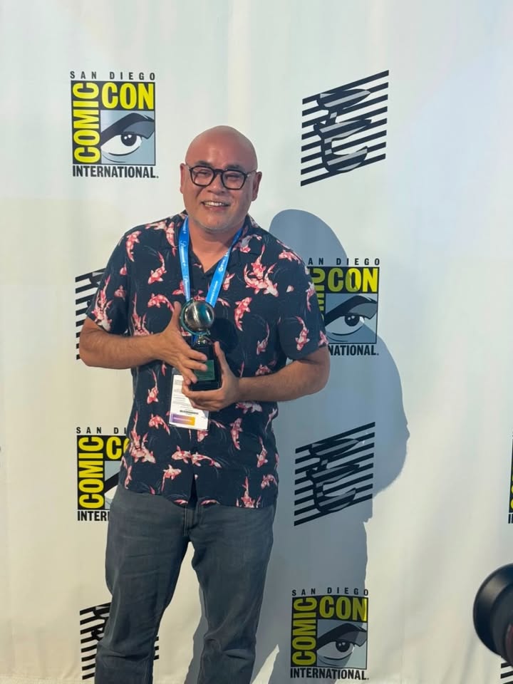 UCSDalumni's tweet photo. Congratulations to author Dan Santat '98 (@dsantat) on winning a coveted Eisner Award at @Comic_Con! His children's book, All The Hulk Feels, won Best Publication for Early Readers. 🏆📚 https://t.co/5DQZ7AFxOE