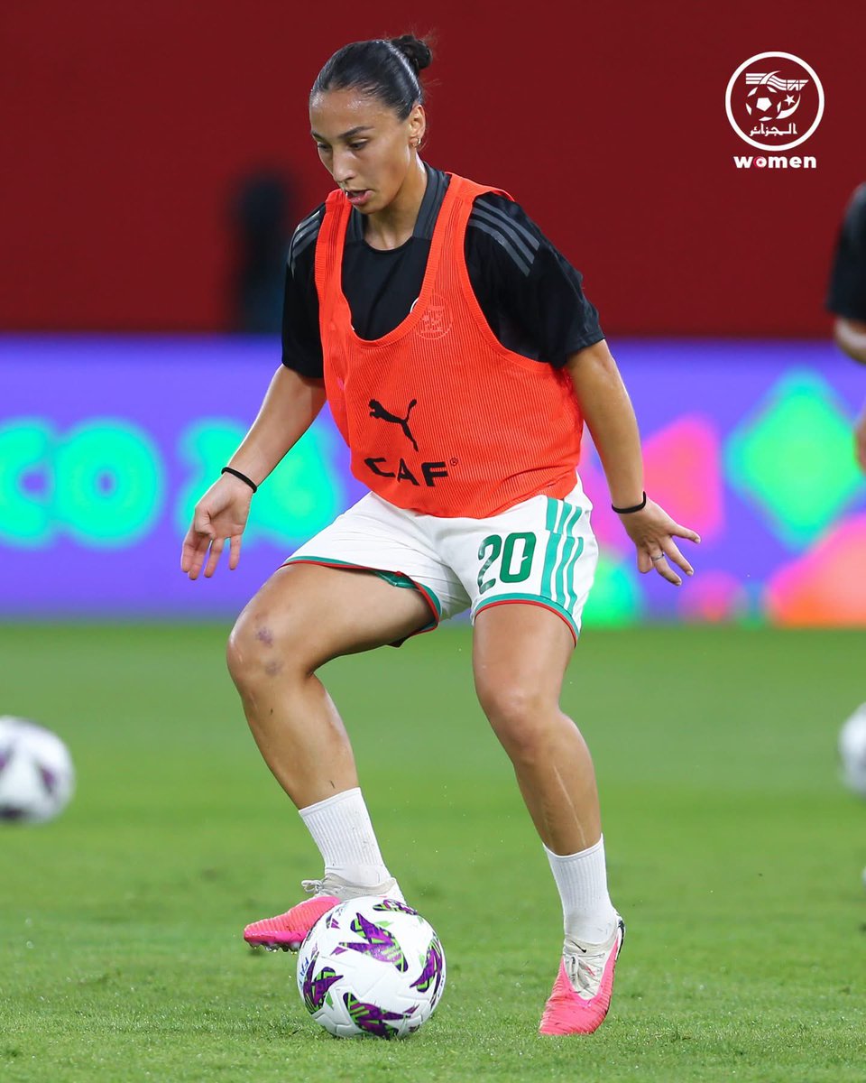 Lesvertes_dz's tweet photo. warm-up | عملية الاحماء
#SENALG | #LesVertes | #123VivaLAlgérie 🇩🇿 | #WAFCON2026 https://t.co/eRxZZ9FVqO