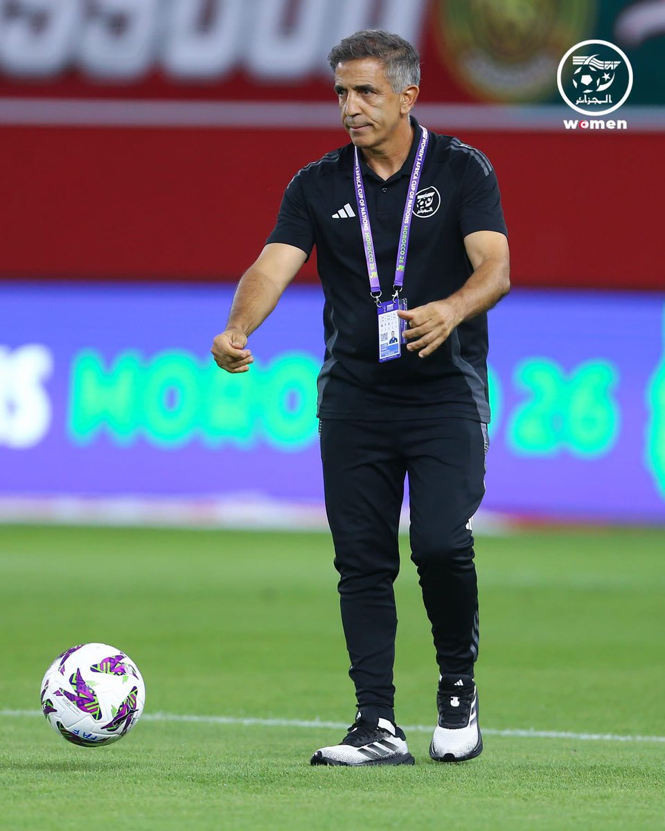 Lesvertes_dz's tweet photo. warm-up | عملية الاحماء
#SENALG | #LesVertes | #123VivaLAlgérie 🇩🇿 | #WAFCON2026 https://t.co/eRxZZ9FVqO