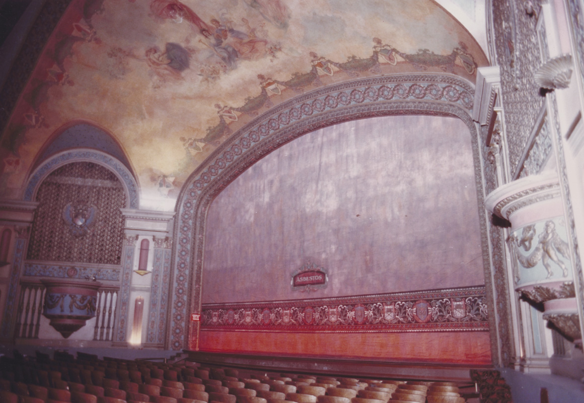 SaveYourCinema's tweet photo. Breaking: the historic Westlake Theater in Downtown Los Angeles might reopen! Nonprofit Strindberg Laboratory is proposing a community coalition to preserve the building and use it for live performances, lectures, film screenings, workshops, and nonprofit office space. This is incredible!