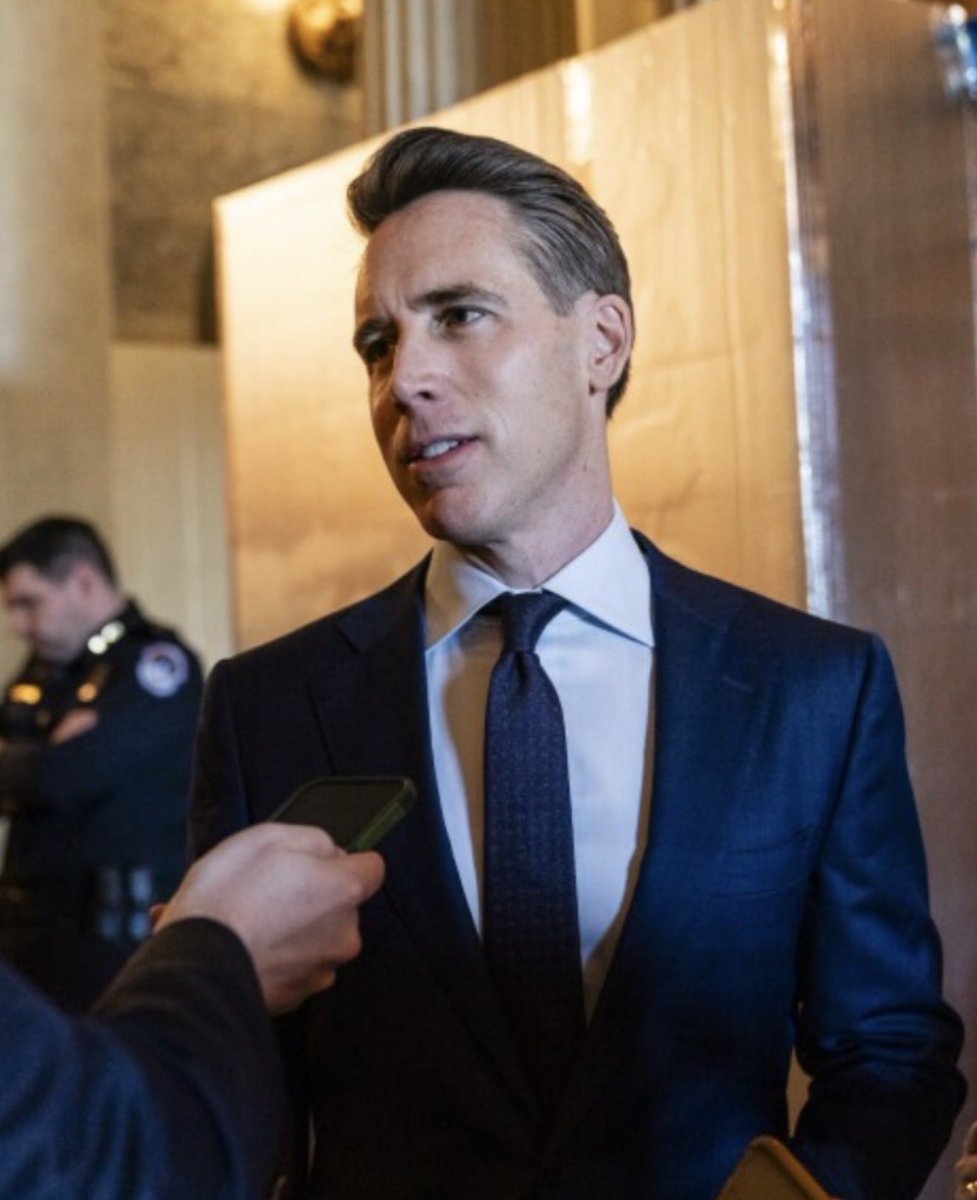 MAGAVoice's tweet photo. Josh Hawley has been awfully QUIET the last few days. Hasn’t said he would cancel August Recess to pass the Save America Act

I wonder if Missouri Patriots want illegal aliens to stop VOTING in our Elections

ENOUGH IS ENOUGH https://t.co/mJbpaVvq8w