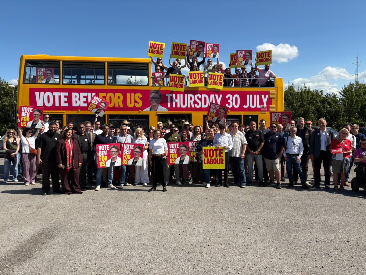 TracyBrabin's tweet photo. An hour left…. Don’t leave it to chance.. #VoteBev For Us https://t.co/IocHUp3Wme
